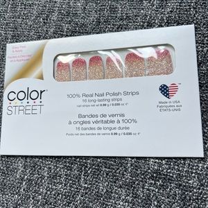 ColorStreet nails- coral bay
